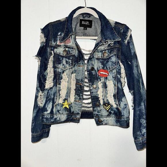 Other - Dazl Distressed Acid‎ -Washed Denim Jacket Size XL Light Wash Ripped Grunge